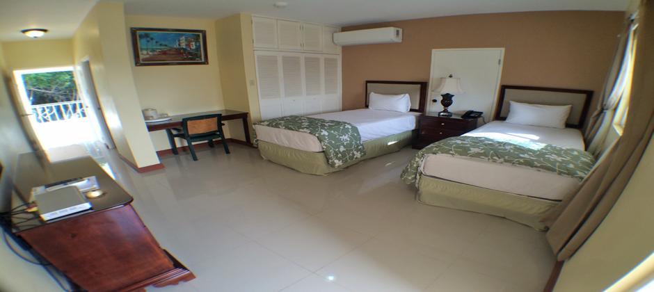 Glistening Waters Hotel Falmouth Ngoại thất bức ảnh